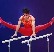 体操公开赛上演强强对话，东城貔貅队读秒扳平塞外灰熊队，团队配合流畅；宿敌对话再升级